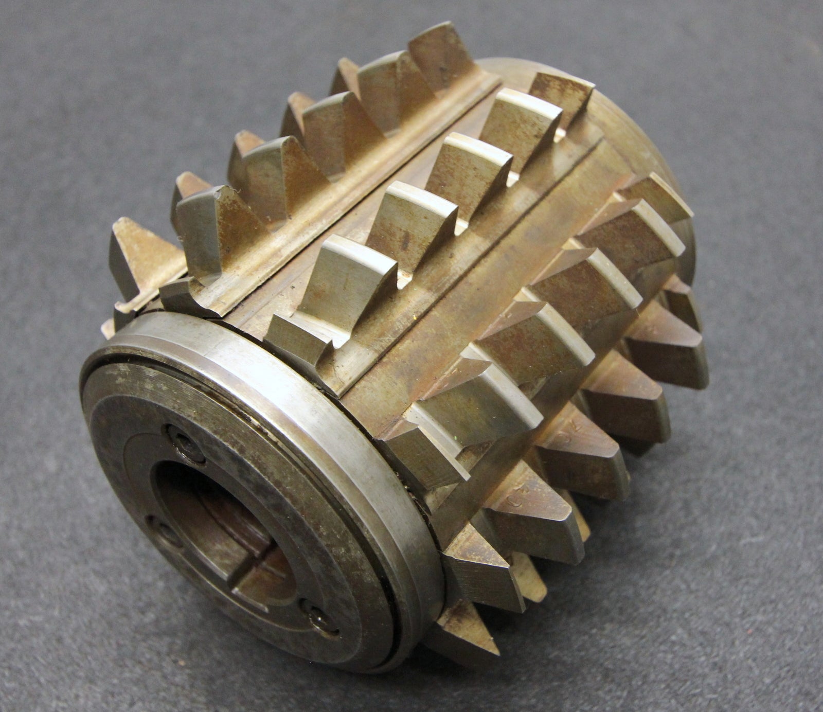 Bild des Artikels KLINGELNBERG-Stollenwälzfräser-involute-spline-hob-m=6,5mm-20°-EGW-1gg.-R