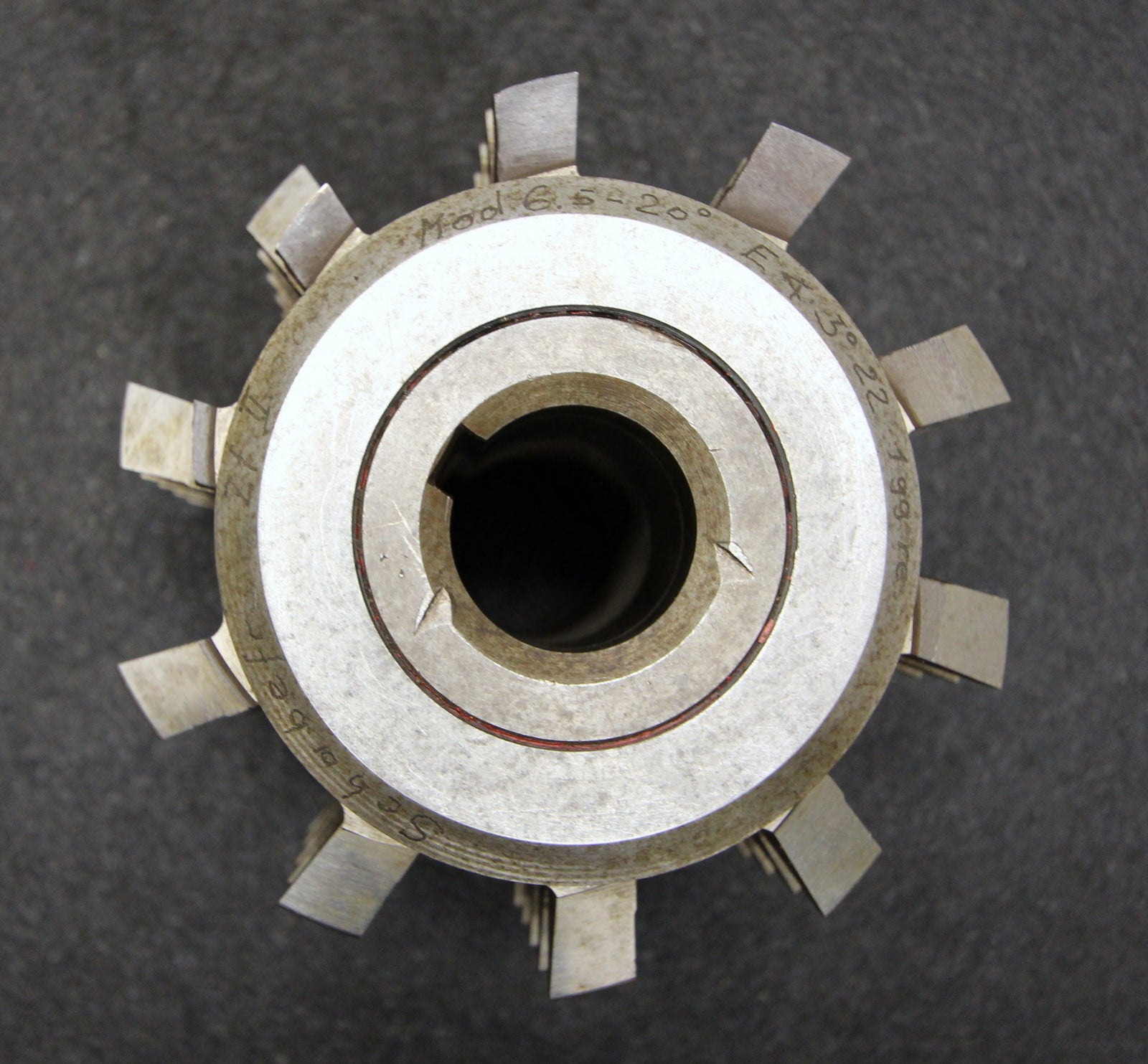 Bild des Artikels SAAZOR-Stollenwälzfräser-involute-spline-hob-m-=-6,5mm-BP-II-nach-DIN3972