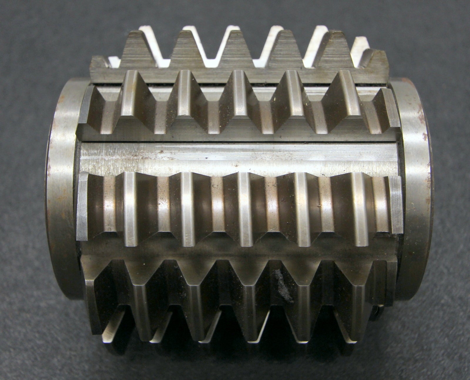 Bild des Artikels FETTE-Stollenwälzfräser-involute-spline-hob-m=5,5mm-BP-II-DIN3972-Ø130x130xØ32mm