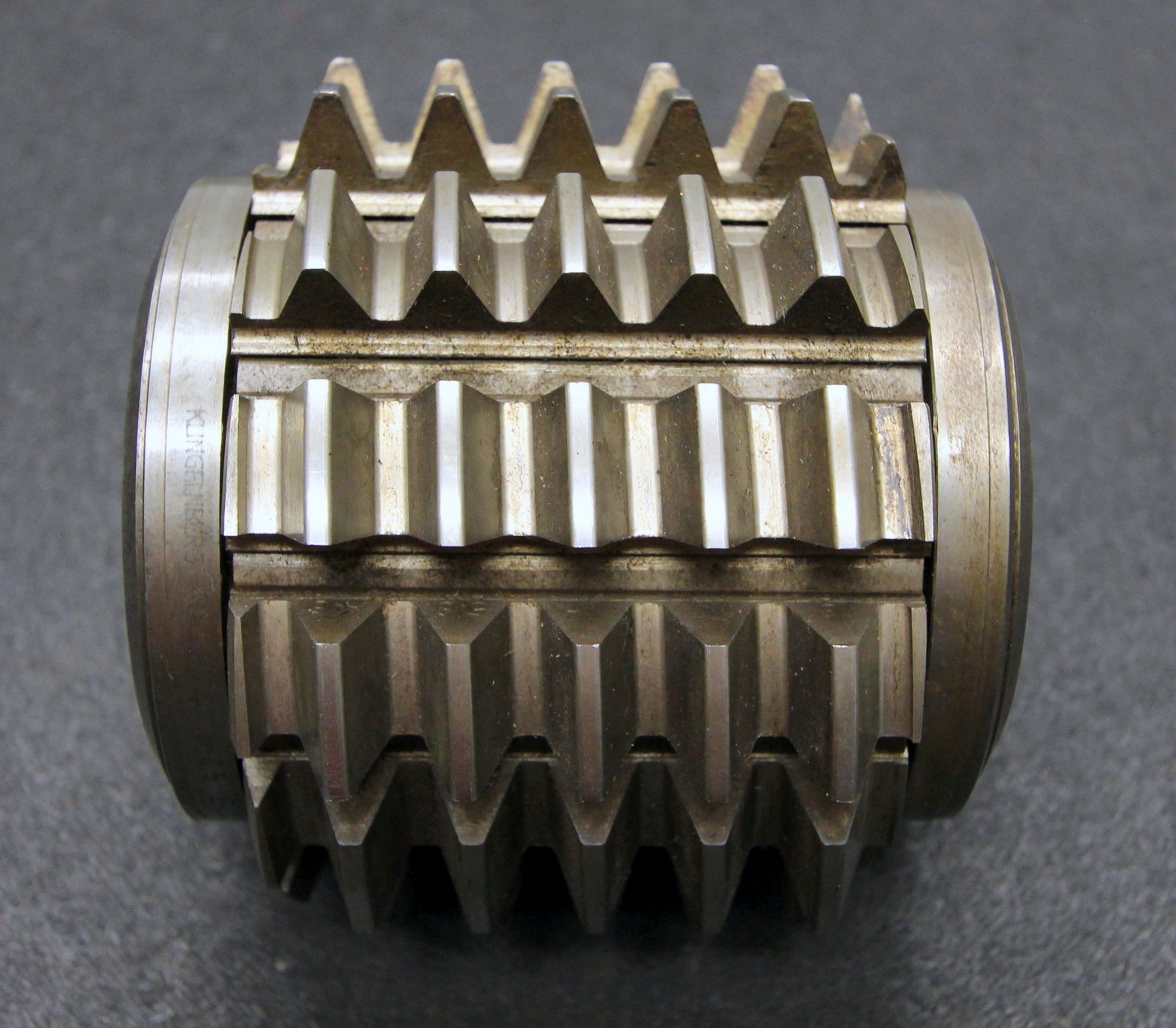 Bild des Artikels KLINGELNBERG-Stollenwälzfräser-involute-spline-hob-Vorfräser--m=-4,5mm-BPIII