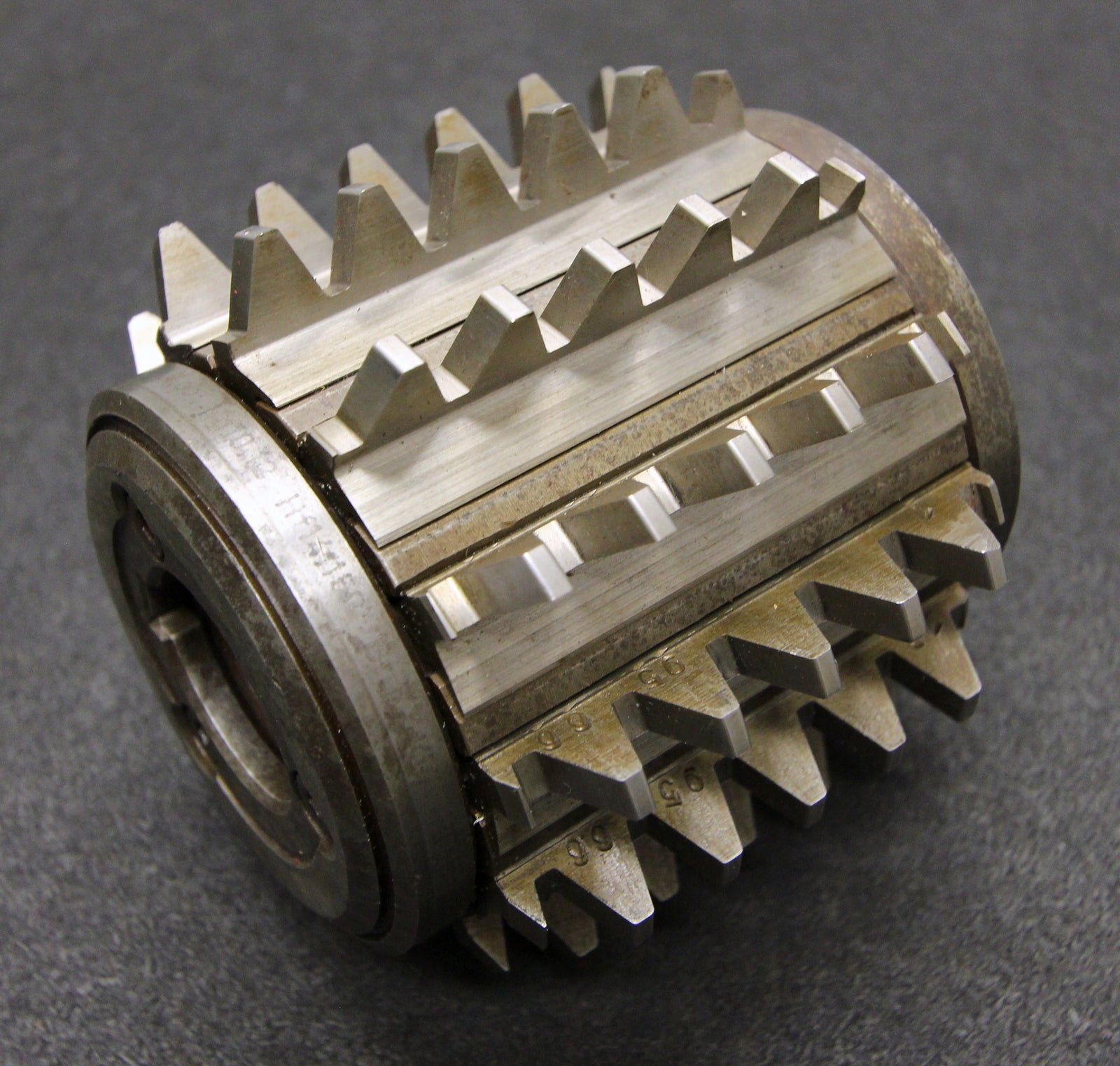 Bild des Artikels KLINGELNBERG-Stollenwälzfräser-involute-spline-hob-Fertigfräser-m-=-4,5mm-BPII