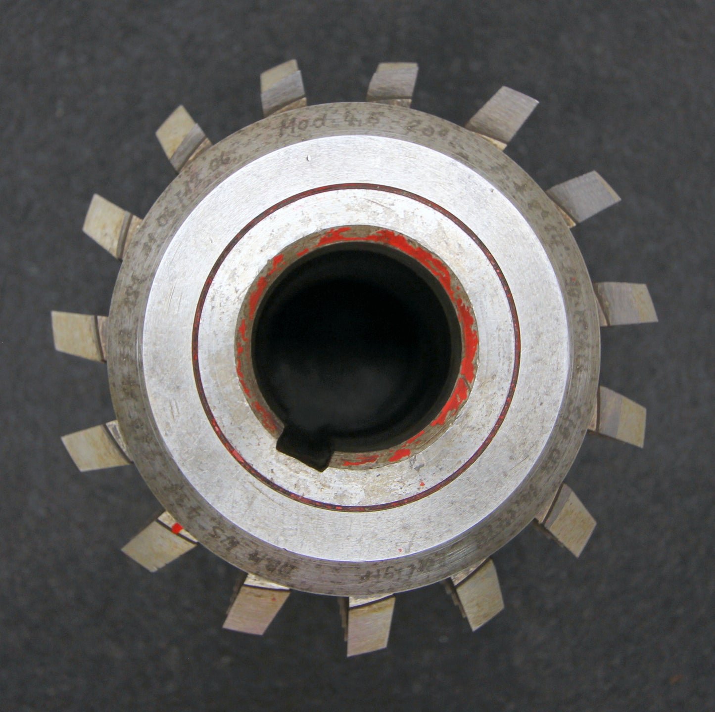 Bild des Artikels SAAZOR-Stollenwälzfräser-involute-spline-hob-Fertigfräser-m-=-4,5mm-20°-EGW