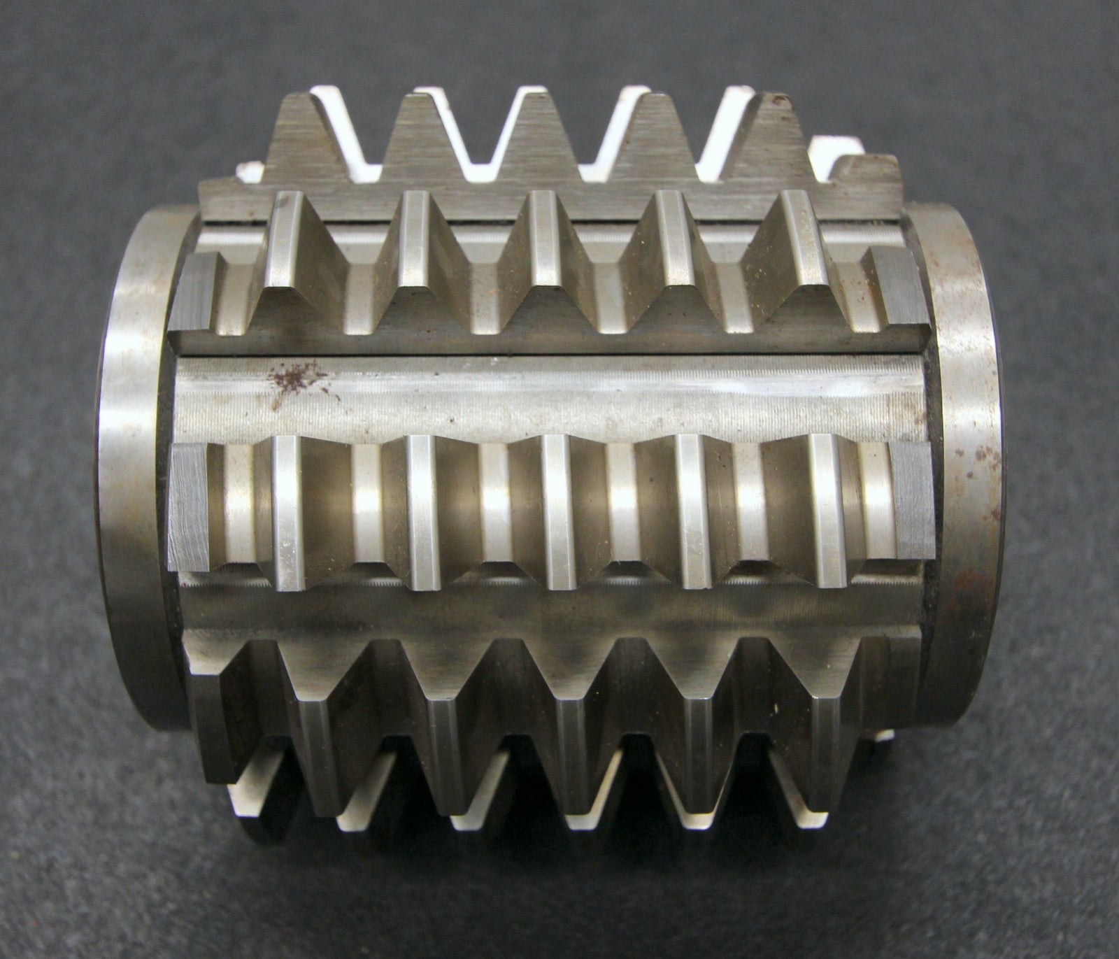 Bild des Artikels FETTE-Stollenwälzfräser-involute-spline-hob-m-=-5,5mm-BP-II-nach-DIN3972