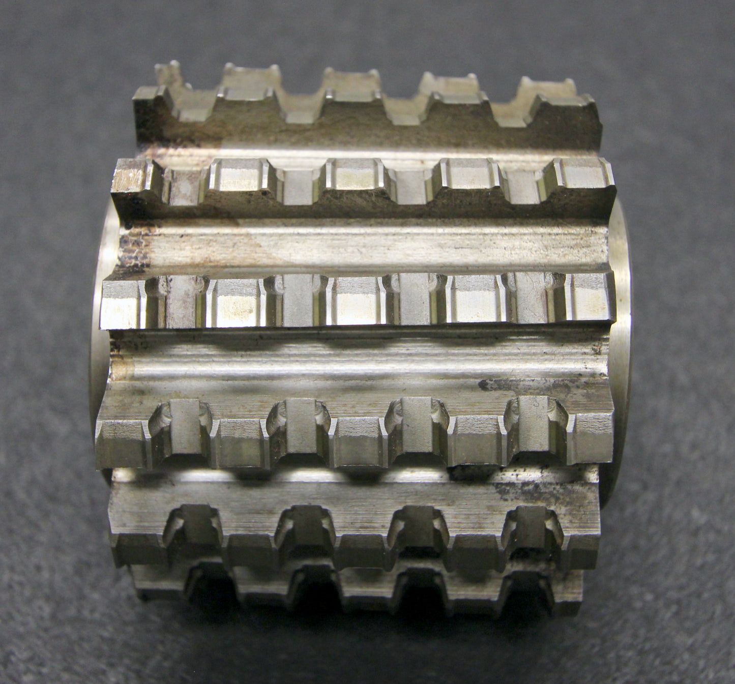 Bild des Artikels GPS-Keilwellenwälzfräser-spline-hob-10-Keile-46x52x6-mit-Höcker-Ø90x80xØ32mm