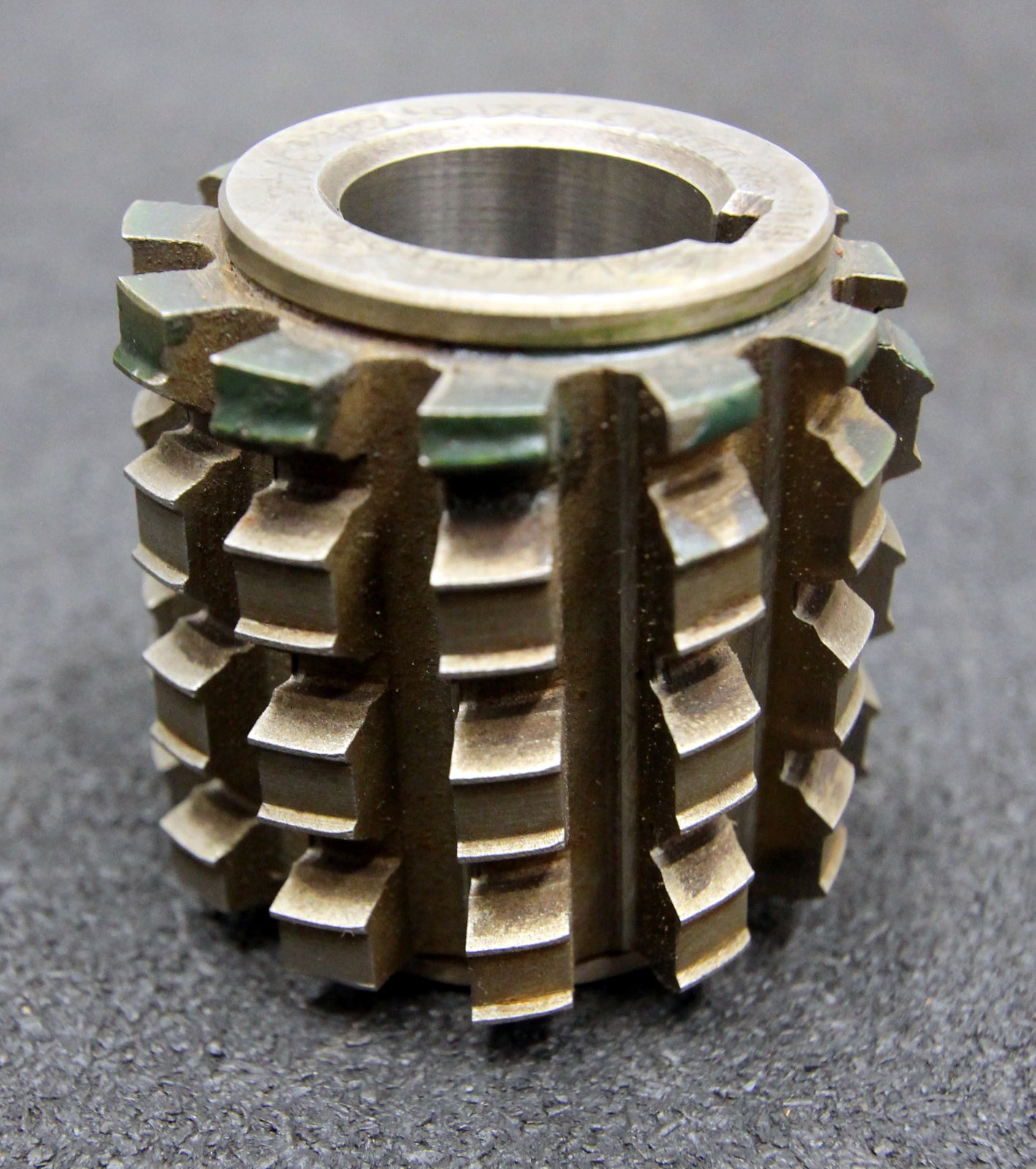 Bild des Artikels PWS-Keilwellenwälzfräser-spline-hob-4-Keile-13,3-x-16,7-x-4,3-mit-Höcker