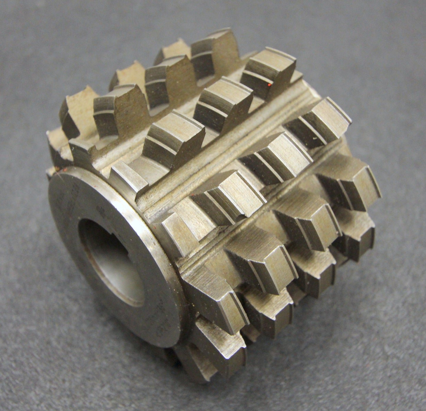 Bild des Artikels Keilwellenwälzfräser-spline-hob-10-Keile-62,1x70x85Bd.-10,08-mit-Höcker-1gg.-R