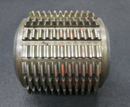 Bild des Artikels SAAZOR-Stollenwälzfräser-involute-spine-hob-m-=-3mm-16°-EGW-Ø145x140xØ50mm