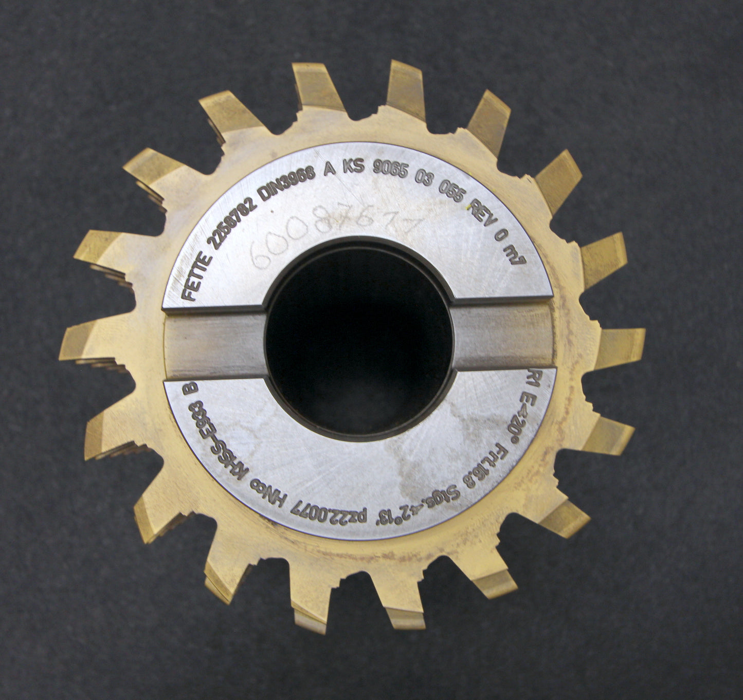 Bild des Artikels FETTE-Vollstahlwälzfräser-gear-hob-m-=-7mm-20°-EGW-Ø200x220xØ60mm