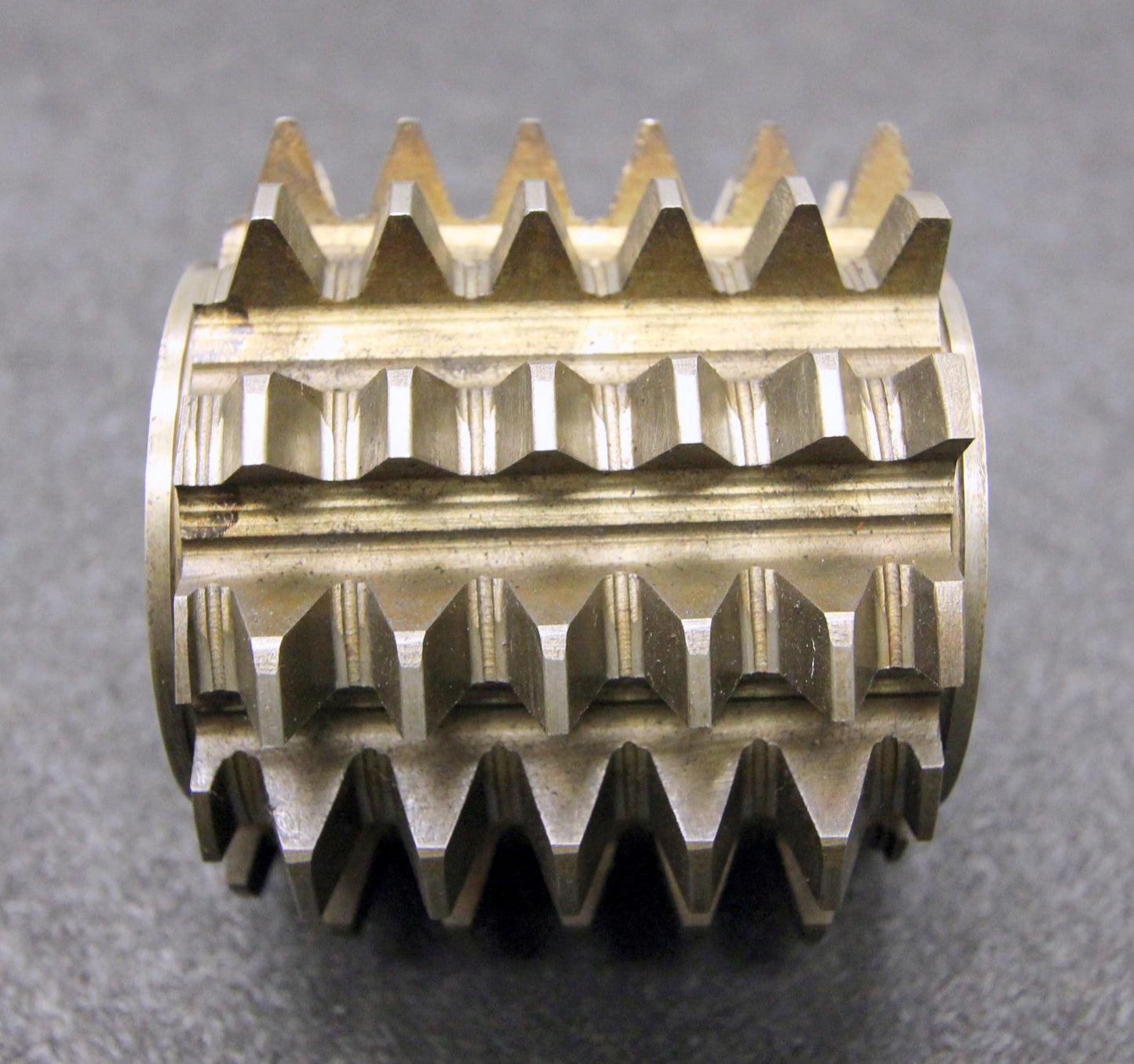 Bild des Artikels KLINGELNBERG-Vollstahlwälzfräser-gear-hob-m-=-3,5mm-20°-EGW-Ø80x70xØ30mm