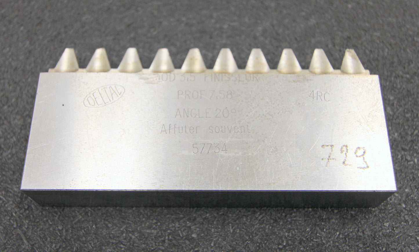 Bild des Artikels DELTAL-Hobelkamm-rack-cutter-für-MAAG-Wälzhobelmaschinen-Modul-3,5-110x20mm