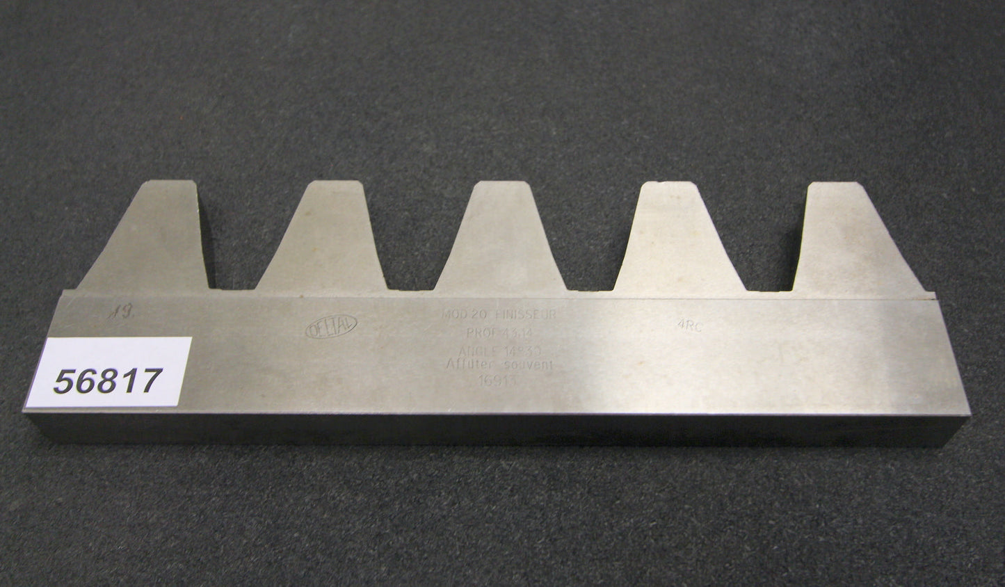 Bild des Artikels DELTAL-Hobelkamm-rack-cutter-für-MAAG-Wälzhobelmaschinen-m=-20-EGW-14°30