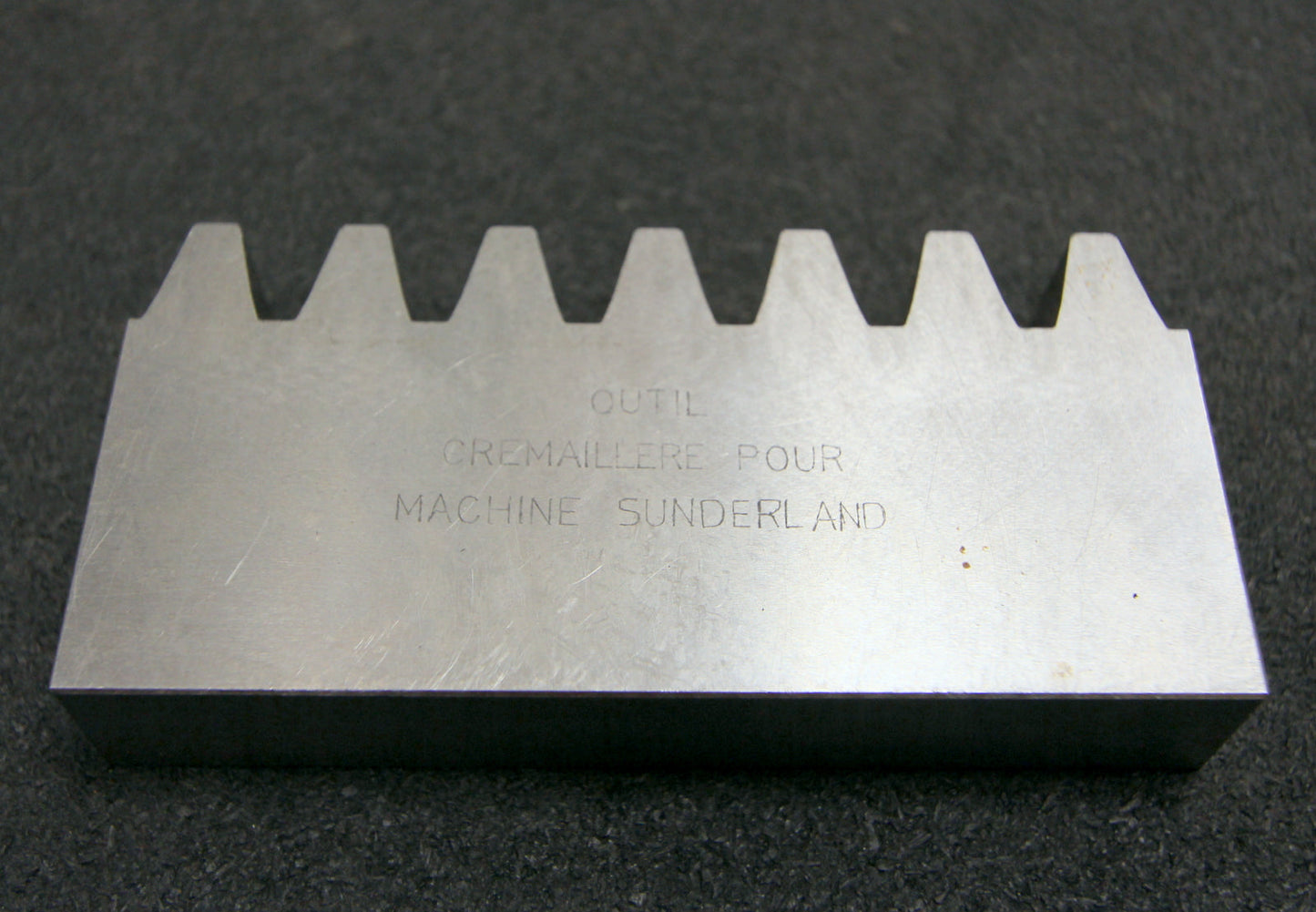 Bild des Artikels DELTAL-Hobelkamm-rack-cutter-für-MAAG-Wälzhobelmaschinen-5-DP-EGW-14°30