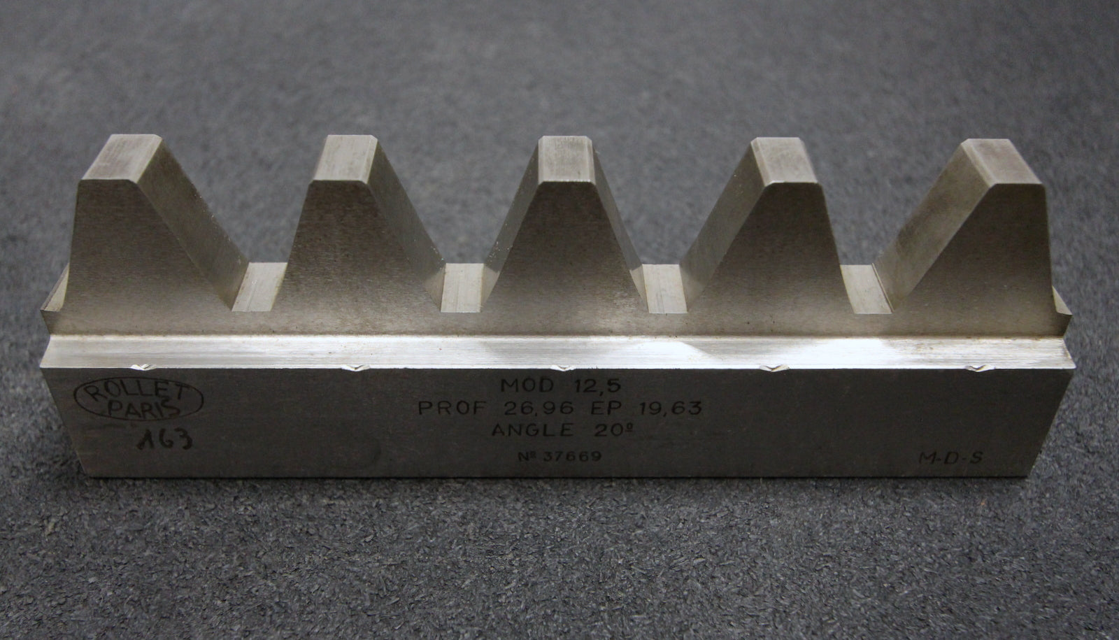 Bild des Artikels ROLLET-PARIS-Hobelkamm-rack-cutter-für-MAAG-Wälzhobelmaschinen-m=-12,5-EGW-20°