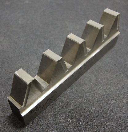 Bild des Artikels ROLLET-PARIS-Hobelkamm-rack-cutter-für-MAAG-Wälzhobelmaschinen-m=-12,5-EGW-20°