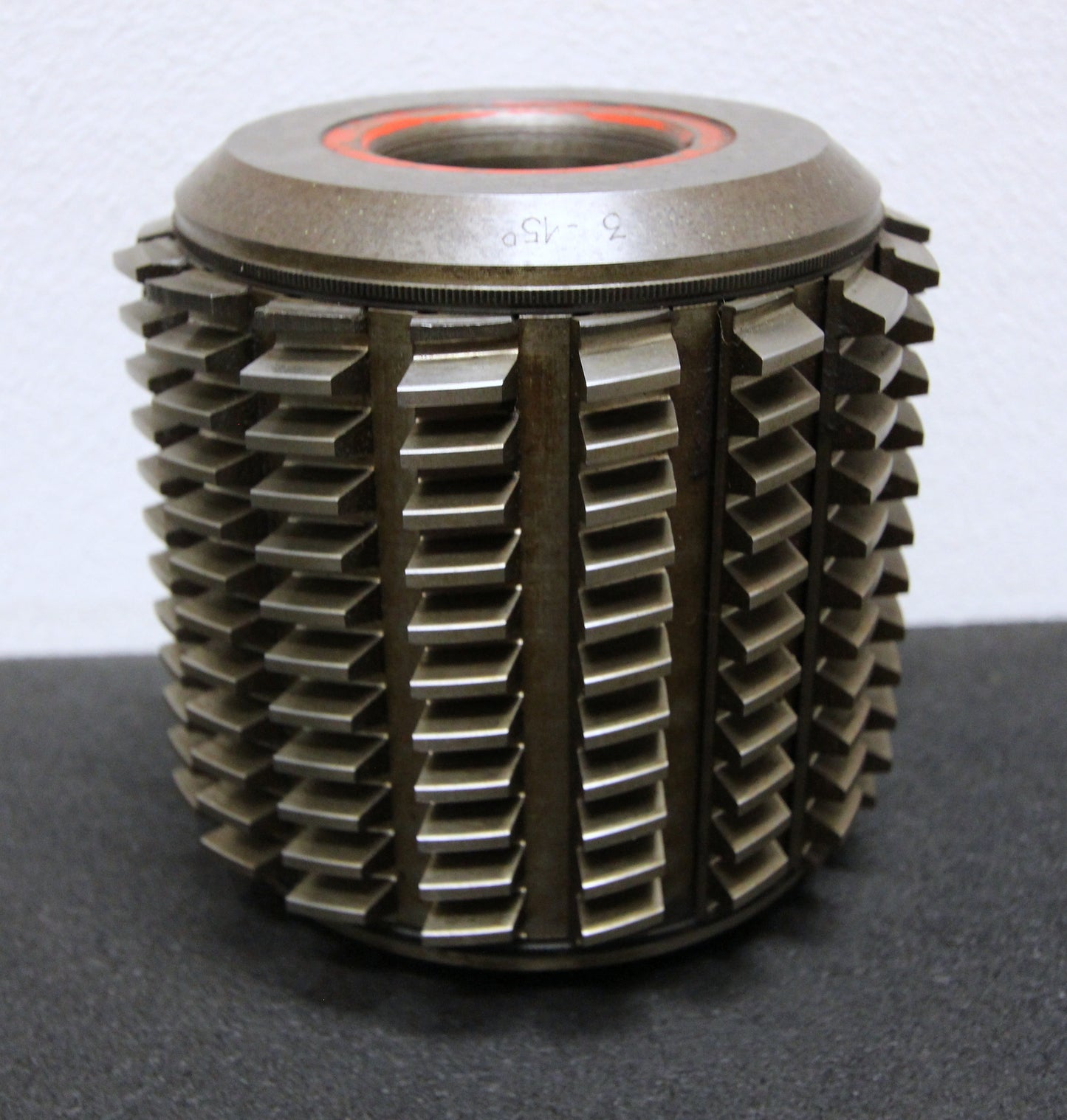 Bild des Artikels SAAZOR-Stollenwälzfräser-involute-spine-hob-m-=-3mm-15°-EGW-Ø143x140xØ50mm