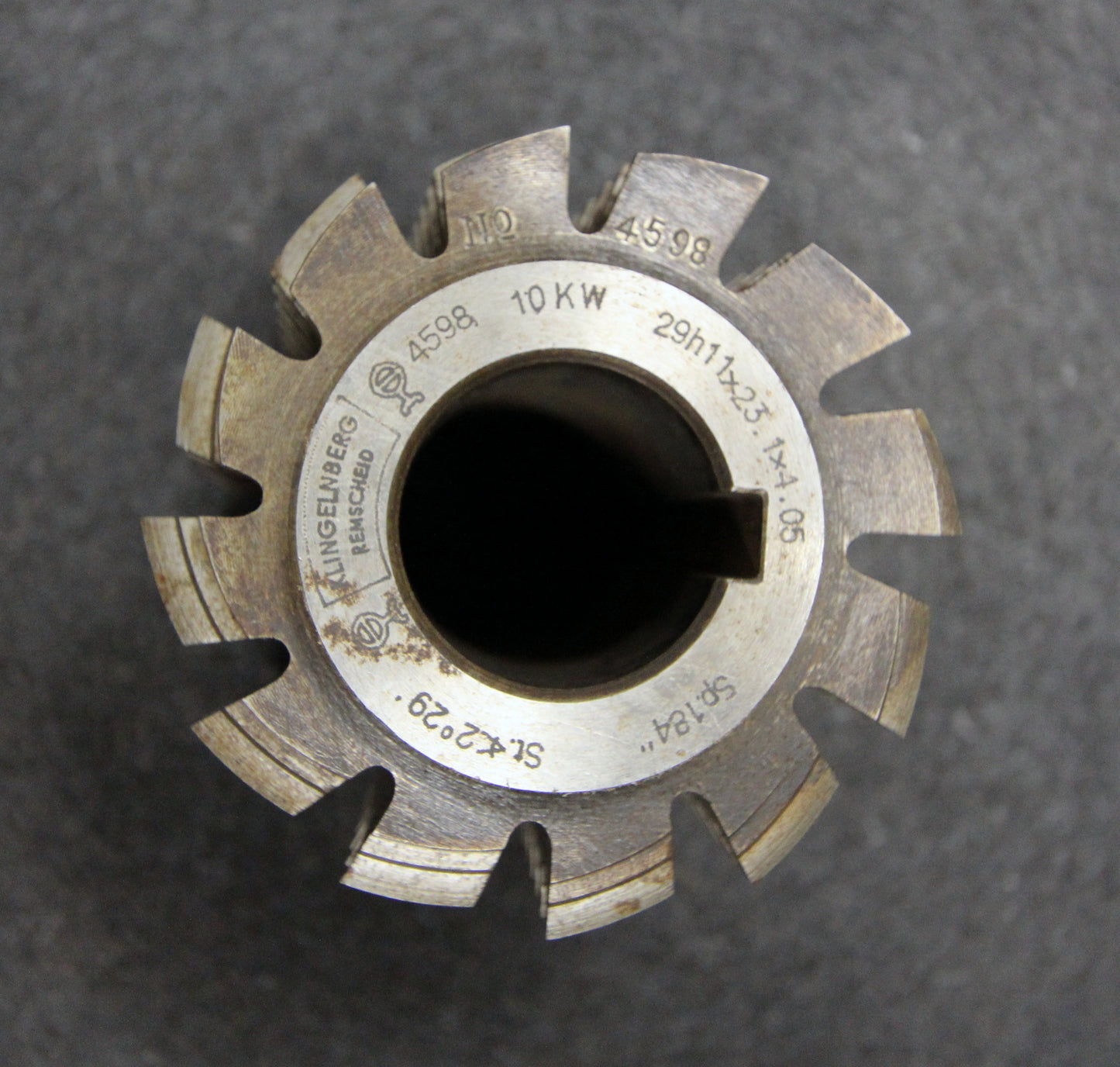 Bild des Artikels KLINGELNBERG-Keilwellenwälzfräser-spline-hob-10-Keile-mit-Höcker-Ø70x70xØ27mm