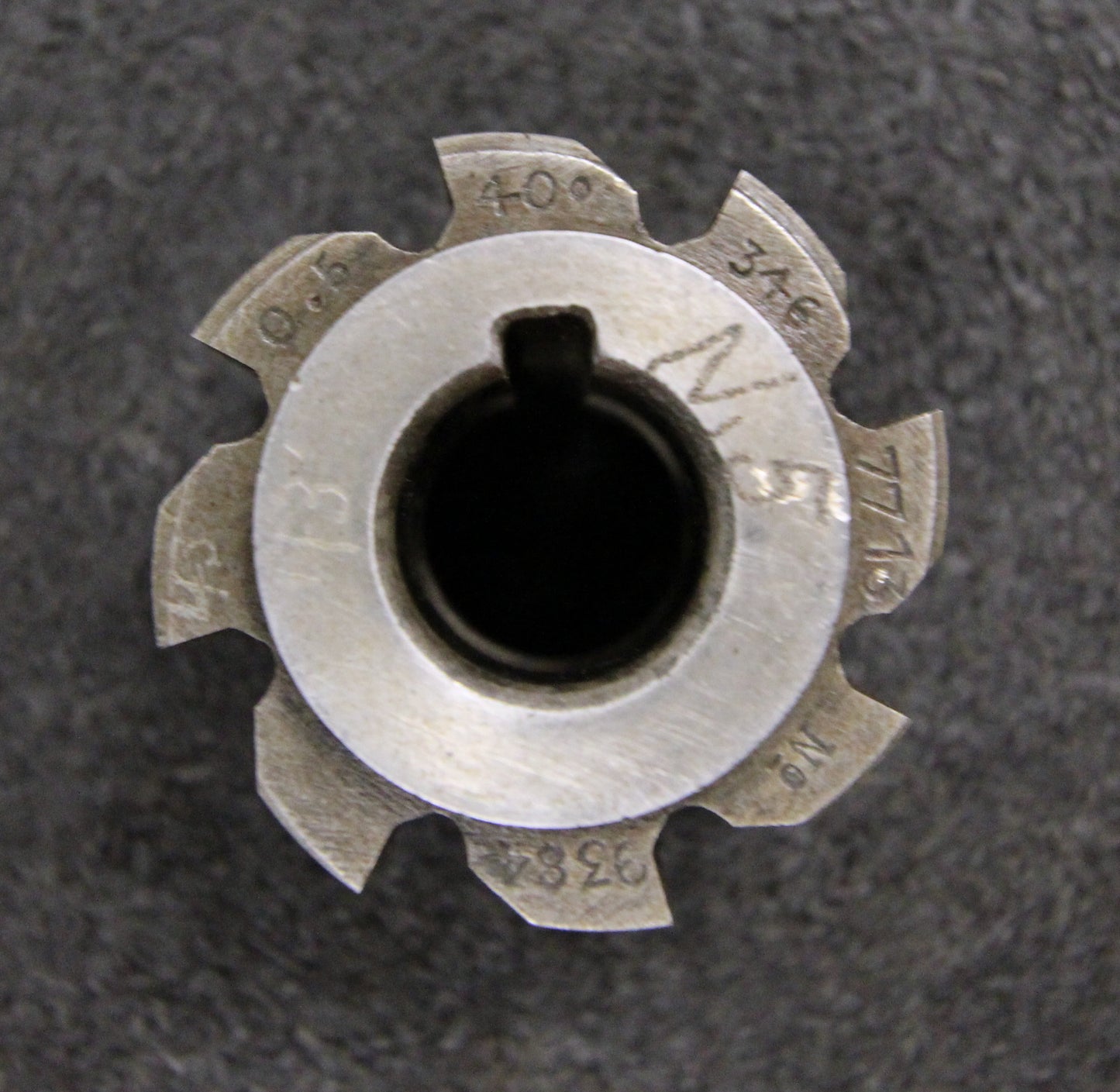 Bild des Artikels Vollstahlwälzfräser-gear-hob-m-=-0,5mm-20°-EGW-Abmessungen-Ø42x45xØ16mm-mit-LKN