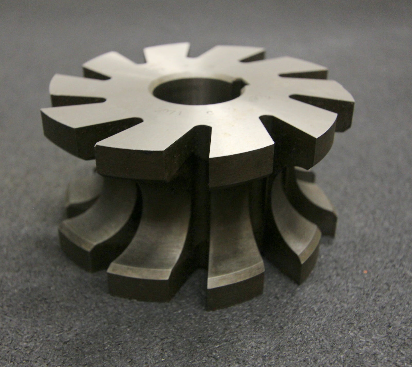 Bild des Artikels PWS-Halbrund-Formfräser-konkav-Radiusfräser-Radius-16mm---112x56x32mm-LKN