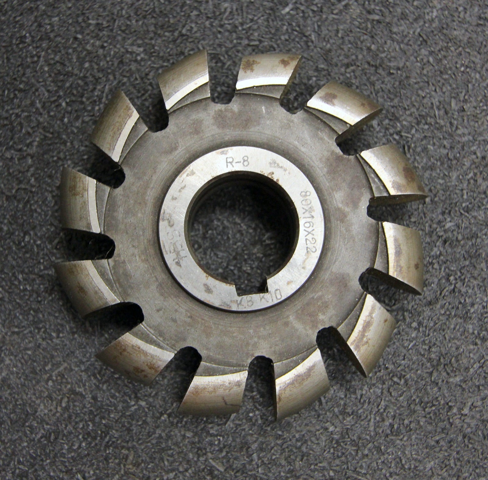 Bild des Artikels Halbrund-Formfräser-konvex-Radiusfräser-Radius-8mm---80x16x22mm-12-Spannuten