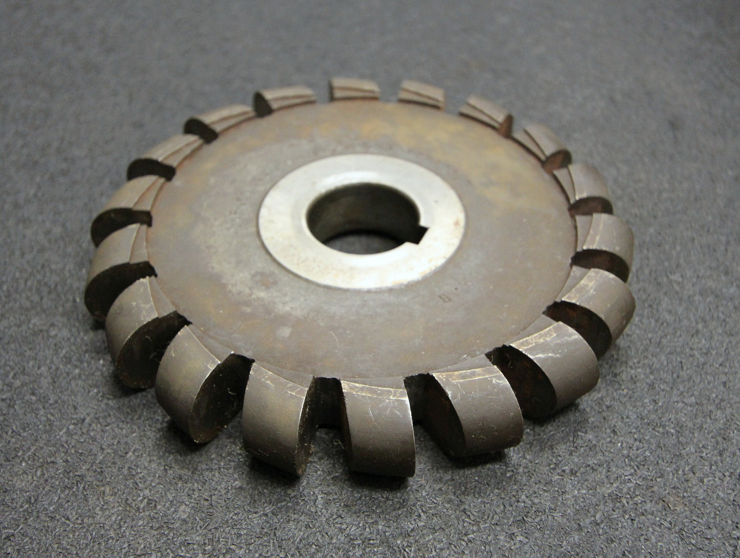 Bild des Artikels Halbrund-Formfräser-konvex-Radiusfräser-Radius-12mm-165x24x32mm-Spannuten:-18