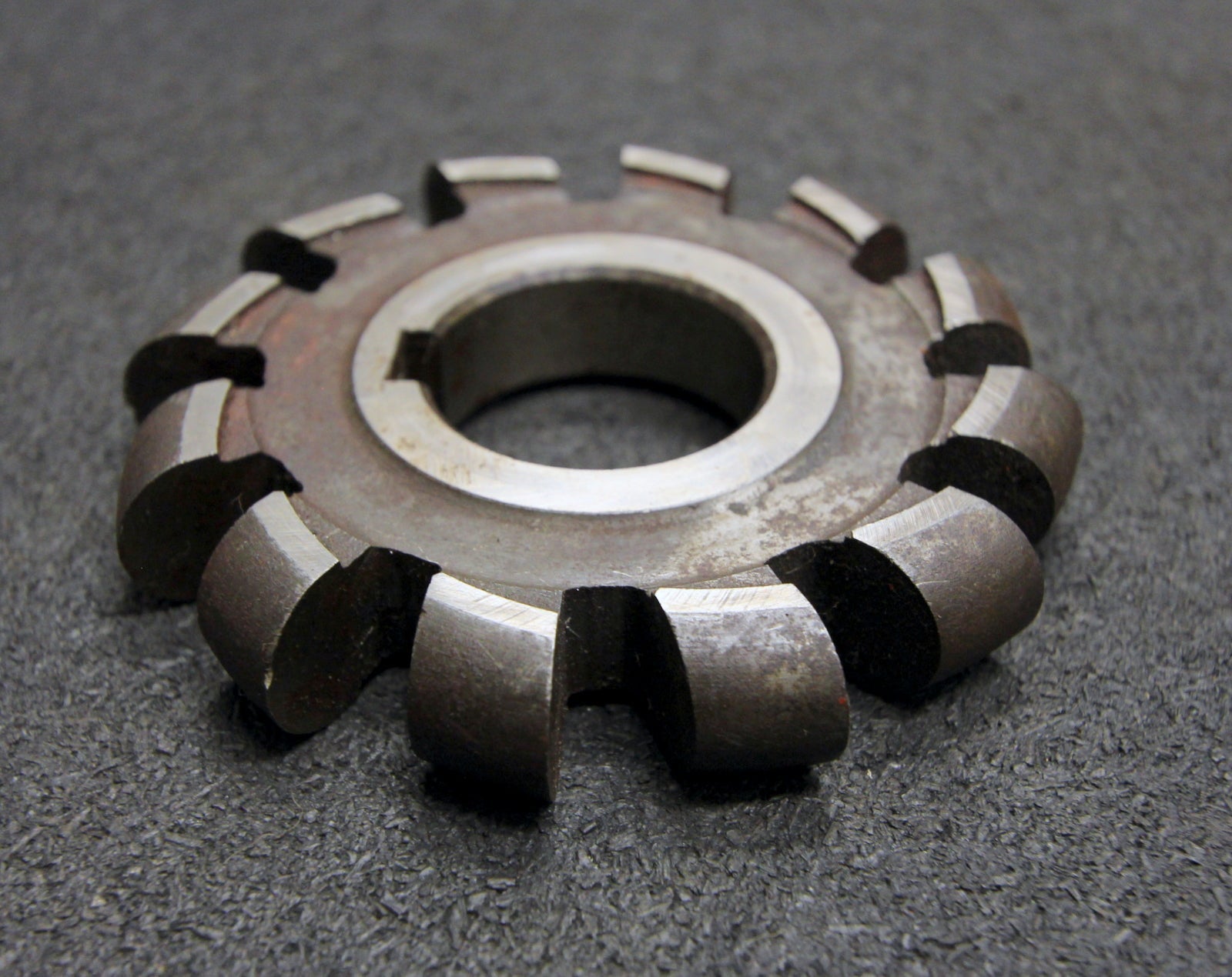 Bild des Artikels Halbrund-Formfräser-konvex-Radiusfräser-Radius-8mm-93x16x32mm-Spannuten:-12