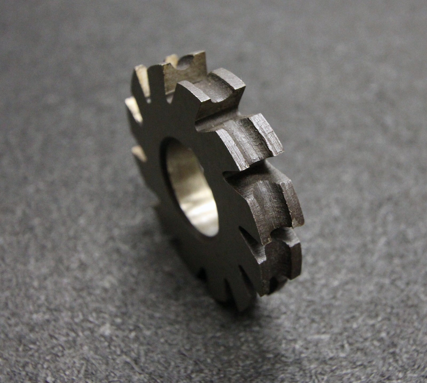 Bild des Artikels Halbrund-Formfräser-konkav-Radiusfräser-Radius-2,5mm-Abmessungen-56x10x22mm