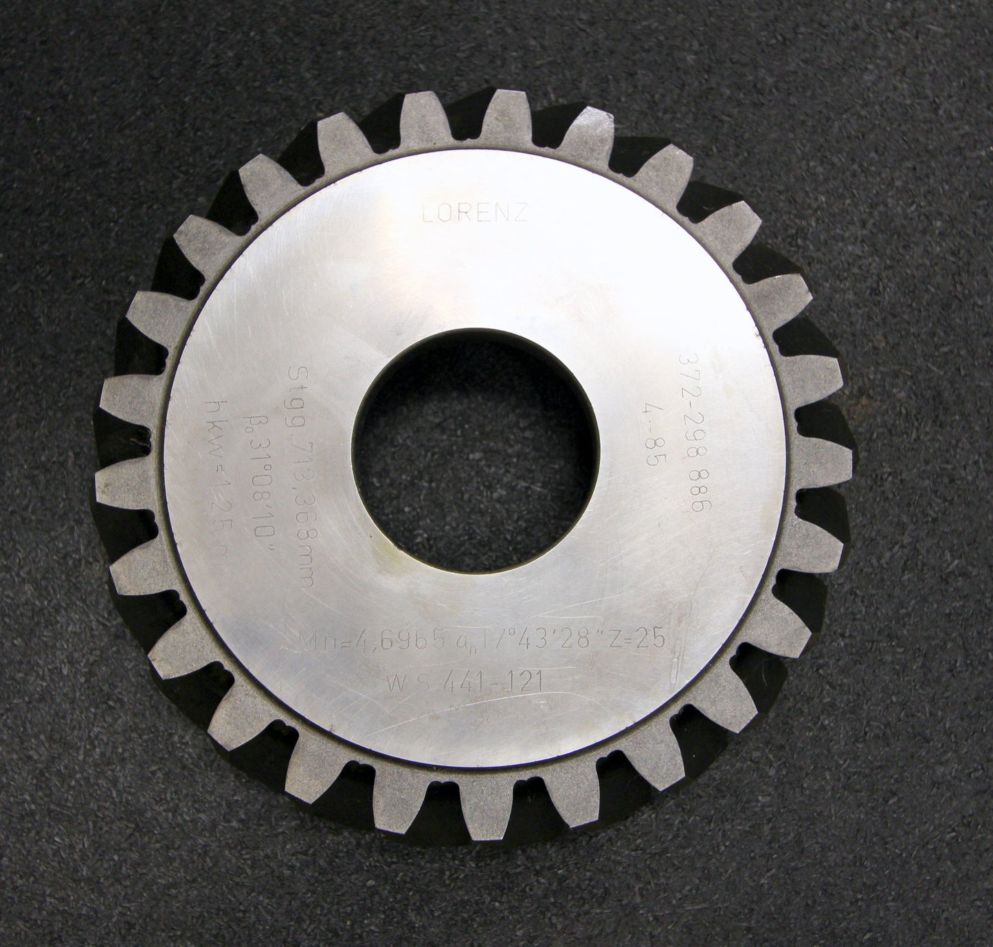 Bild des Artikels LORENZ-Scheibenschneidrad-gear-shaper-Normalmodul-mn-=-4,6965mm-α=17°43'28"