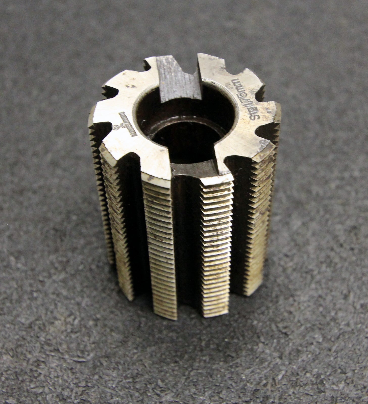 Bild des Artikels KLINGENBERG-Gewindefräser-thread-milling-cutter-für-Gewindesteigung-Stg.-1,75mm