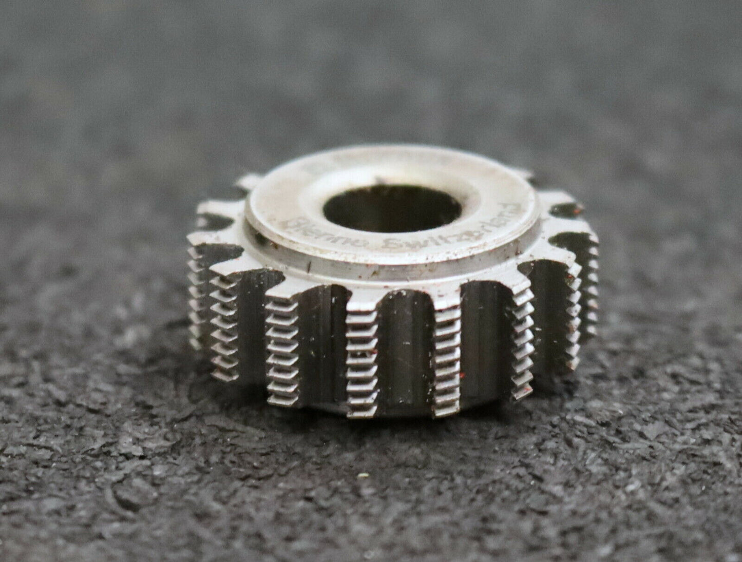 MIKRON Vollstahl-Wälzfräser No. 80196 m= 0,26 ho= 0,585 - Ø24x10xØ8mm