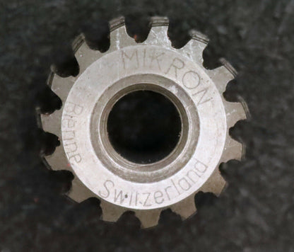 MIKRON Wälzfräser No. 68086 - Ø24x10xØ8mm 1gg. Rechts 15 Spanuten