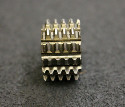 IMS Vollstahl-Wälzfräser m= 0,95mm 20° EGW 1gg. rechts 12 Spannuten 24x15x8mm
