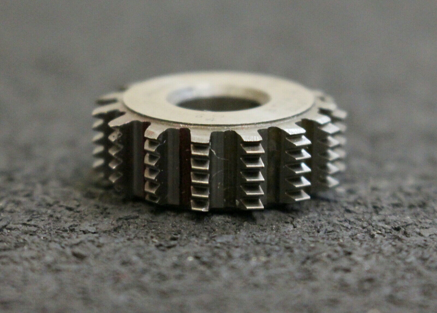KÖPFER Vollstahl-Wälzfräser m= 0,4mm 20° EGW 1gg. rechts 15 Spannuten