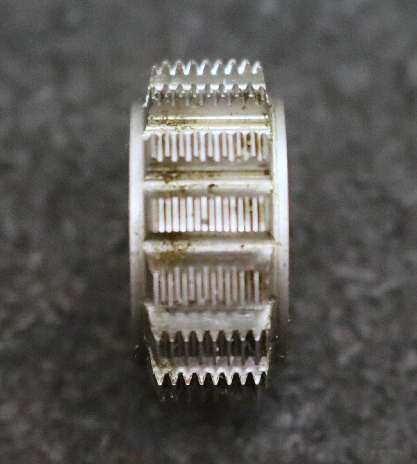 SCHNYDER Wälzfräser No. 11833 2378-80/029 Abmessungen Ø24x10xØ8mm 1gg. Rechts