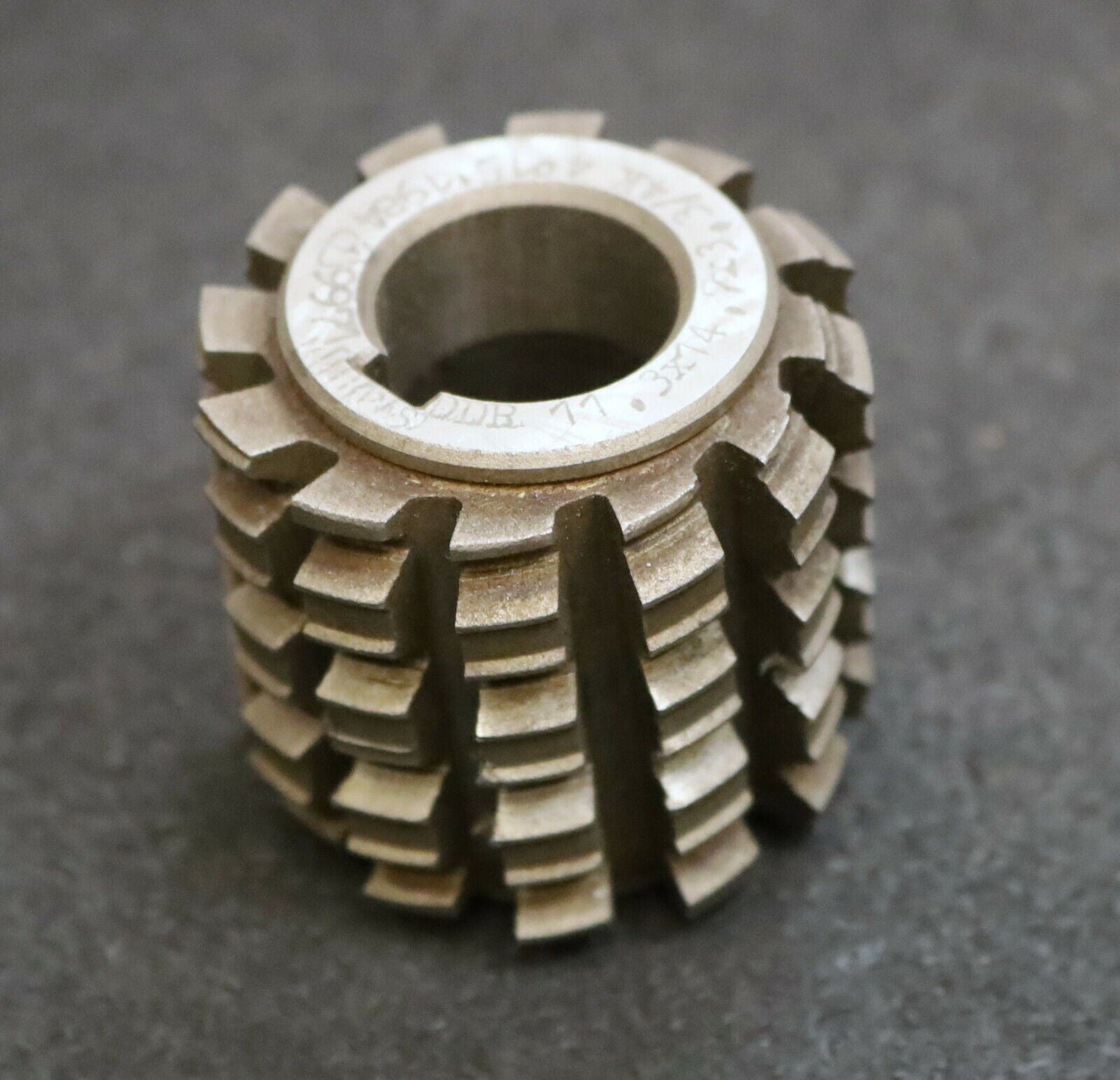 PWS Keilwellen-Wälzfräser 4 Keile 11,3 x 14,77 x 7,33 mit Höcker Ø50 47 x Ø22mm