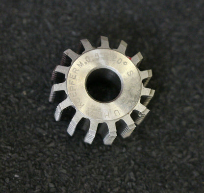 KÖPFER Vollstahl-Wälzfräser m= 0,5mm 20° EGW 1gg. rechts 15 Spannuten 24x12x8mm