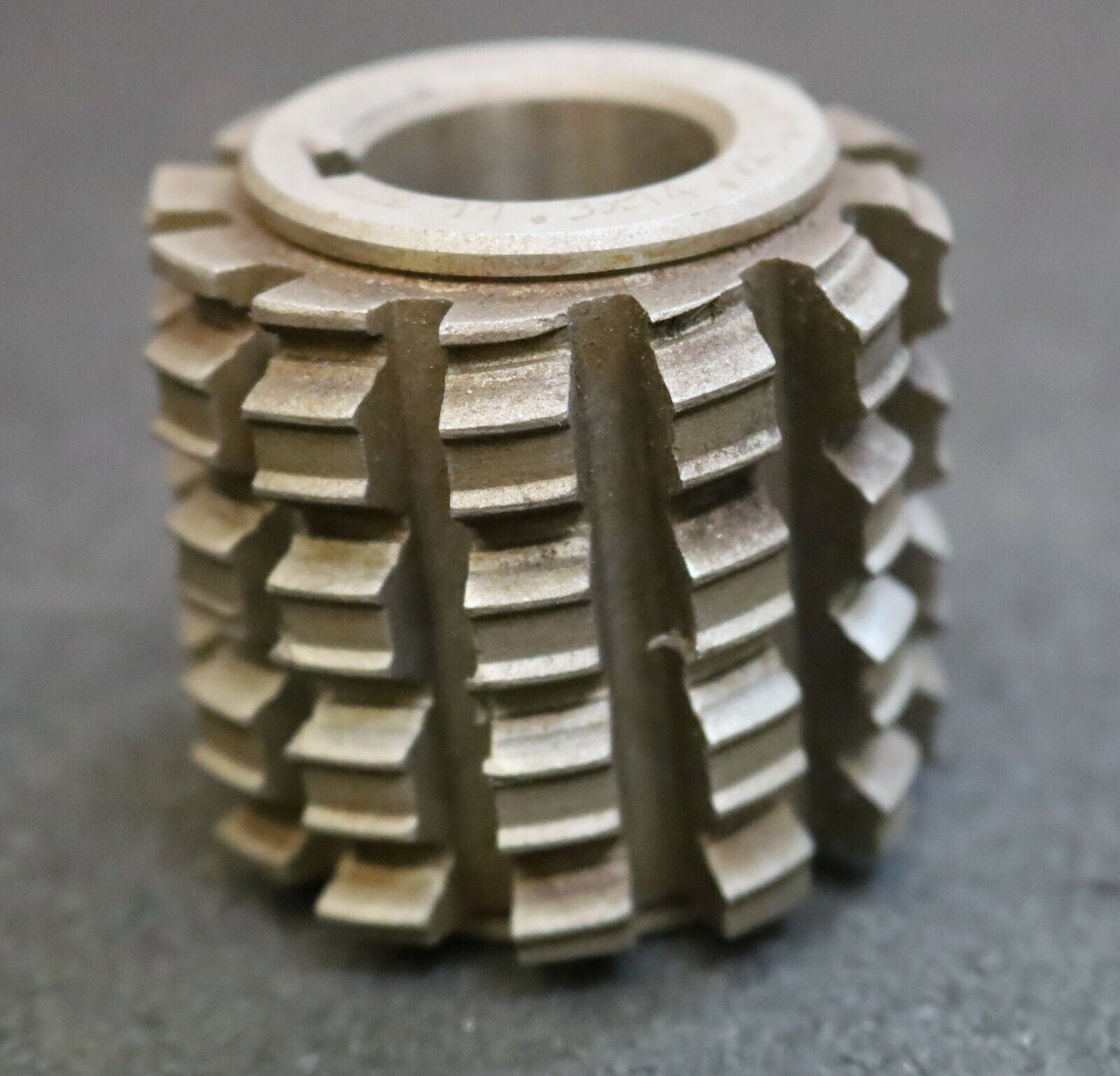 PWS Keilwellen-Wälzfräser 4 Keile 11,3 x 14,77 x 7,33 mit Höcker Ø50 47 x Ø22mm