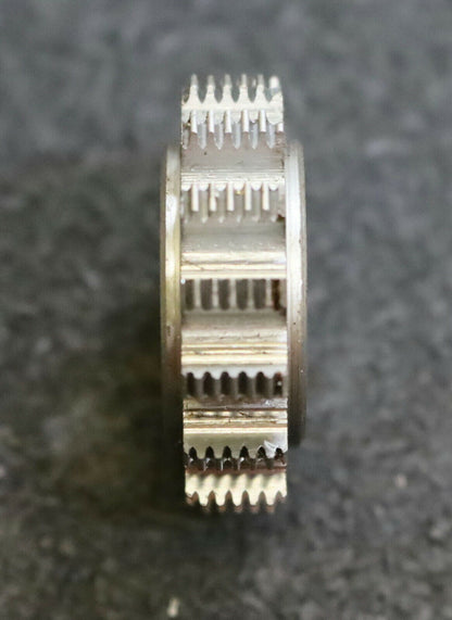 MIKRON Vollstahl-Wälzfräser No. 81695 m= 0,369 ho= 1,164 D23,3 - Ø32x10xØ8mm