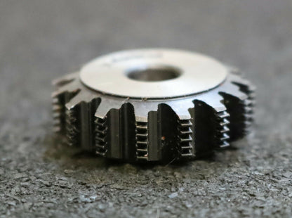 MIKRON Wälzfräser No. 42908 - Ø31x10xØ8mm 1gg. Rechts 15 Spanuten