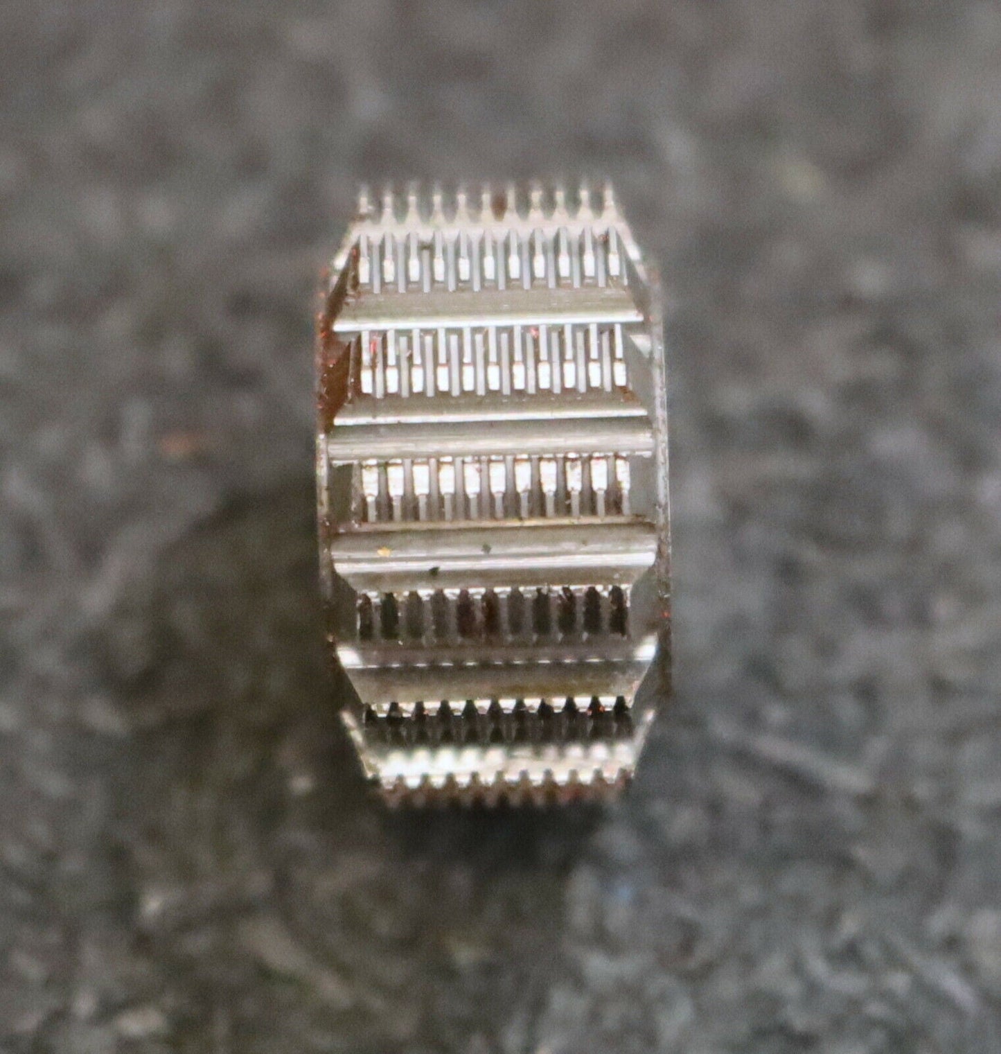 MIKRON Vollstahl-Wälzfräser m= 0,223 - Ø18x10xØ8mm 1gg. Rechts 15 Spanuten