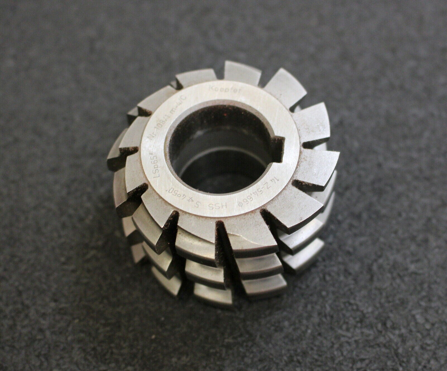 KÖPFER Zahnwellen-Wälzfräser m=4,0 50x31x22mm mit LKN 12 Spannuten 1-gg. Rechts