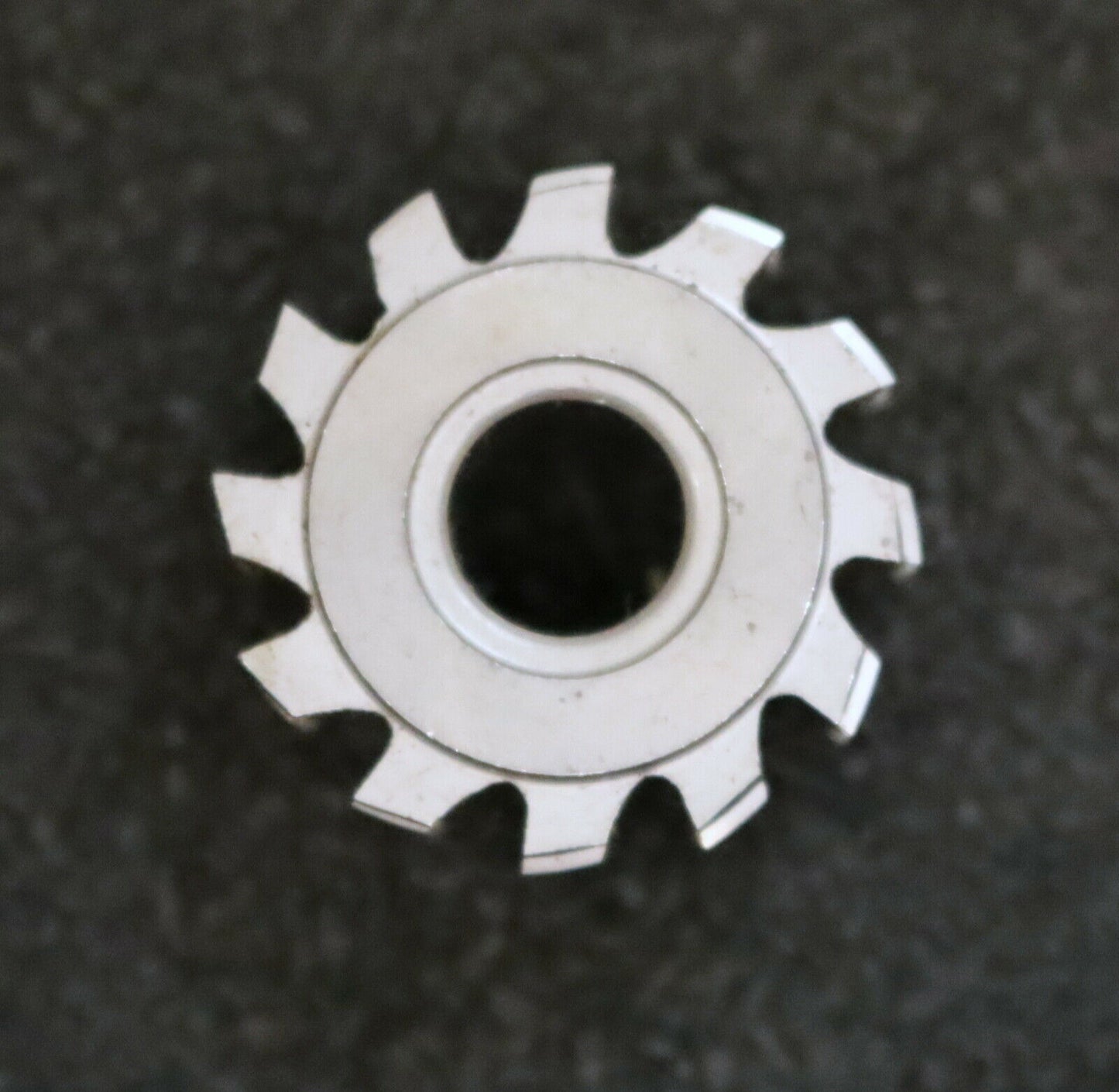 SCHNYDER Zahnriemenrad-Wälzfräser No. 17224 T 0,08" - B Abmessungen Ø24x12xØ8mm