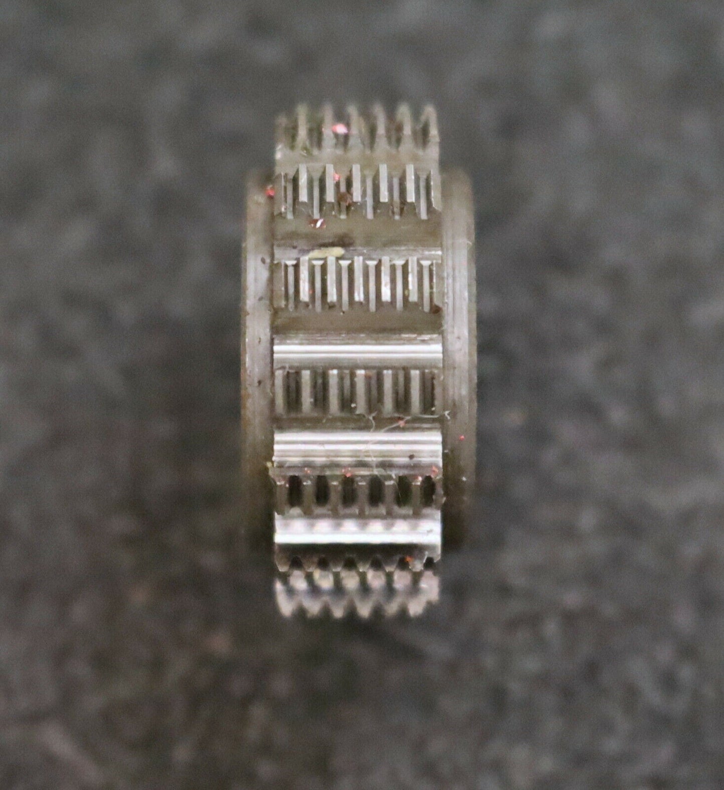 MIKRON Vollstahl-Wälzfräser No. 63982 m= 0,36 20°EGW ho= 0,81 - Ø24x10xØ8mm