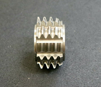 SHH Vollstahl-Wälzfräser m=3,0mm 20° EGW DIN 3972 BP II 1gg. LINKS! 10 Spannuten