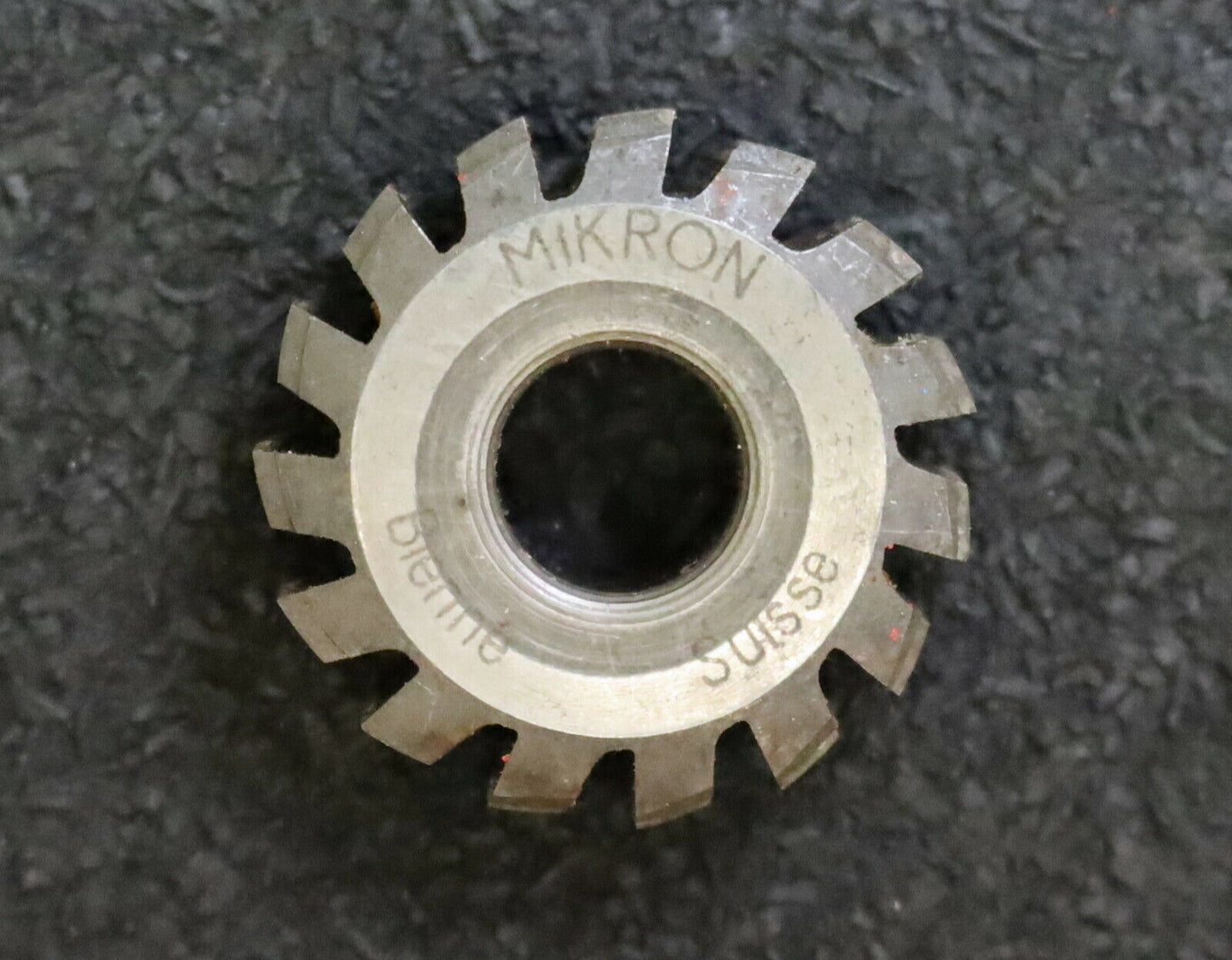 MIKRON Wälzfräser No. 72636 - Ø24x8xØ8mm 1gg. Rechts 15 Spanuten