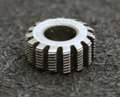 MIKRON Vollstahl-Wälzfräser No. 63984 m= 0,24 ho= 0,54 Abmessungen Ø18x7,3xØ8mm
