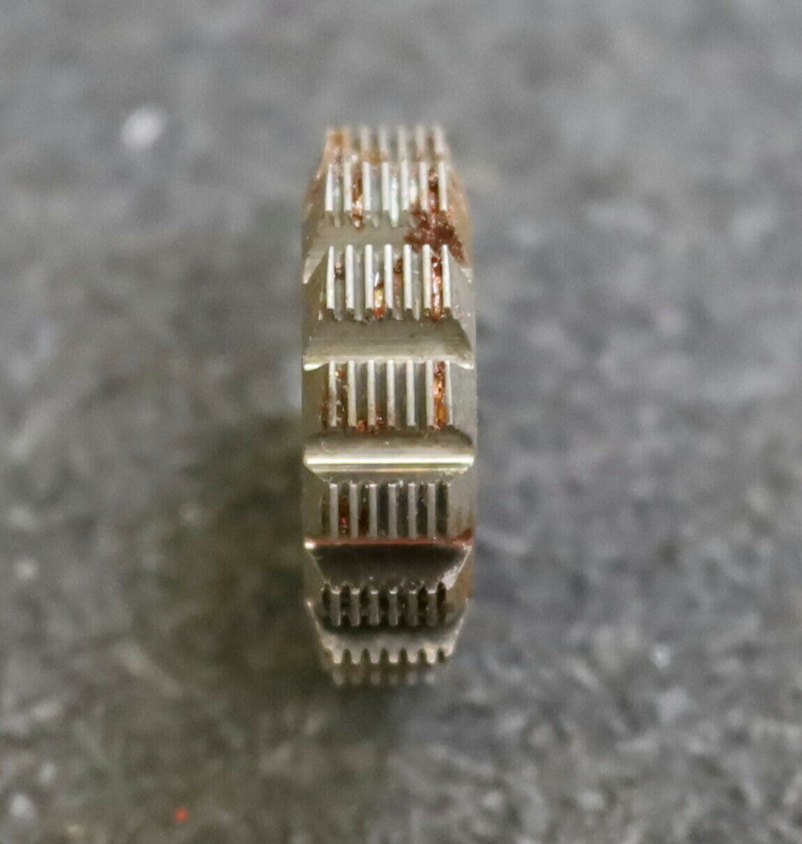 MIKRON Zykloid-Wälzfräser No. 46580 - Ø24x7xØ8mm 1gg. Rechts 15 Spanuten