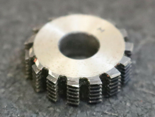 MIKRON Wälzfräser No. 11809 - Ø22x7xØ8mm 1gg. Rechts 15 Spanuten