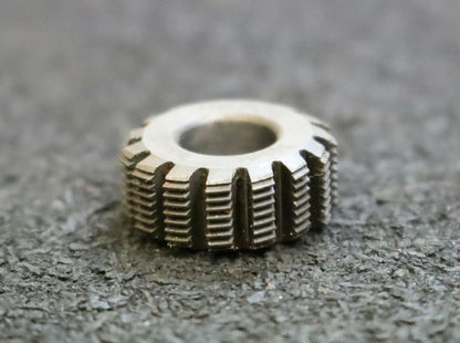 MIKRON Vollstahl-Wälzfräser No. 63984 m= 0,24 ho= 0,54 D4.80 Z18 Ø18x10xØ8mm
