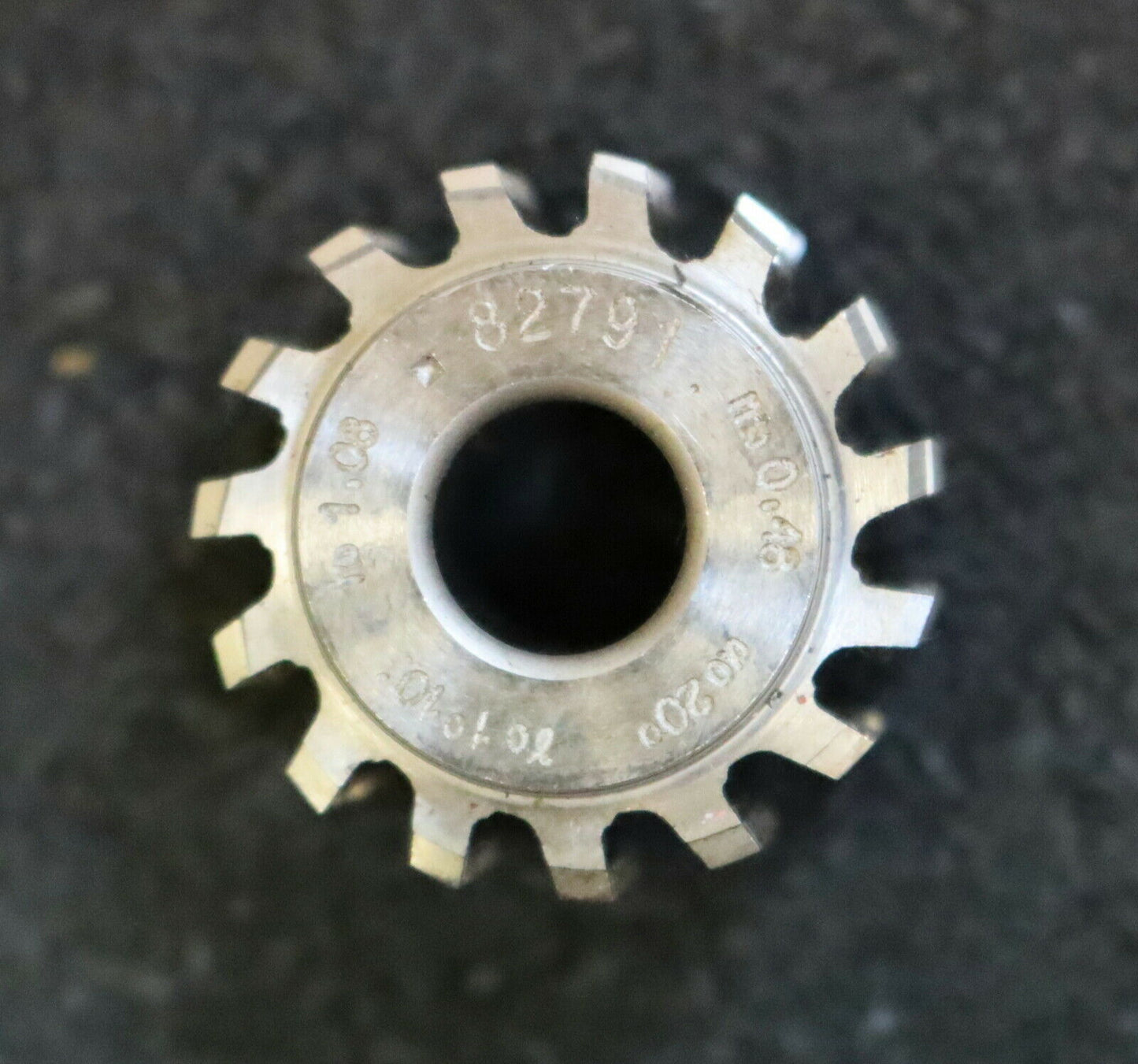 MIKRON Vollstahl-Wälzfräser No. 82791 m= 0,48 ho= 1,08 Abmessungen Ø24x15xØ8mm