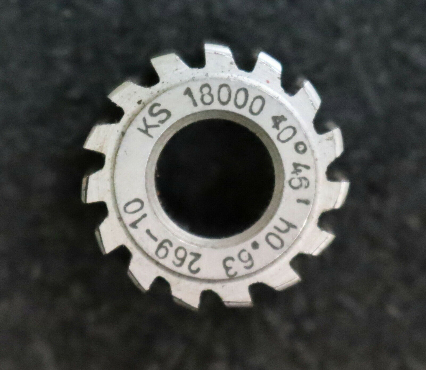 SCHNYDER Wälzfräser No. 18000 269-10 h0= 0,63 - Ø18x 10xØ8mm 1gg. Rechts